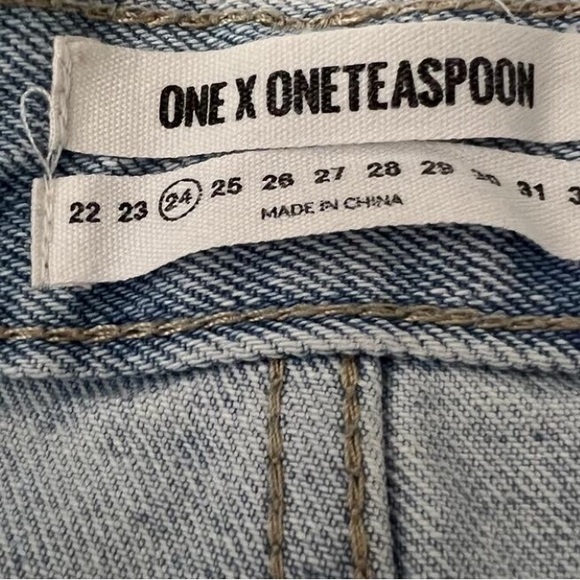 One Teaspoon Blue and White Mini Skirt Casual - Picture 4 of 5